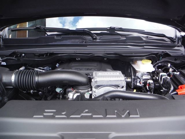 New 2026 RAM 1500 Express AWD/4WD image 6