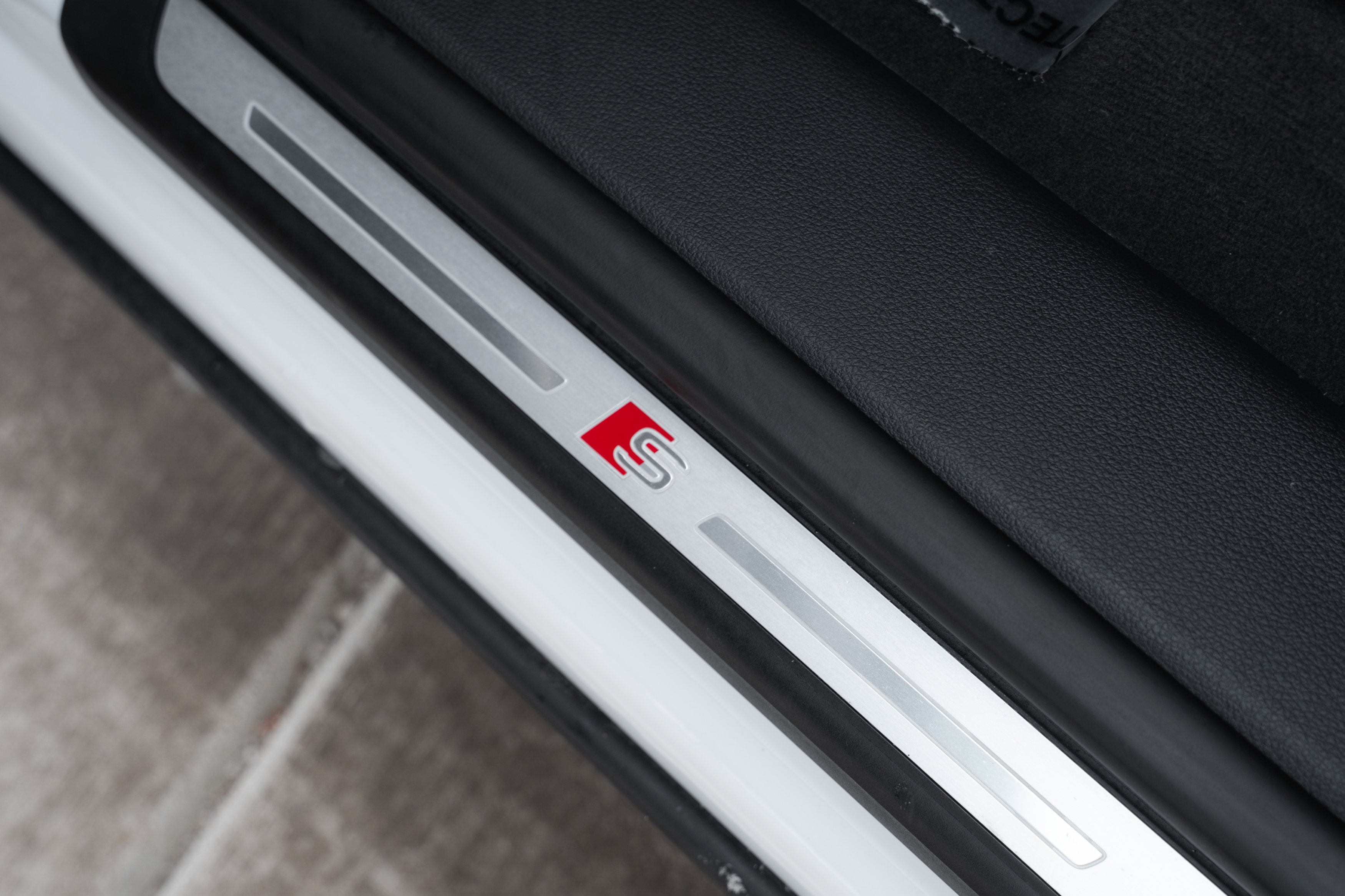 Used 2022 Audi Q8 Premium Plus w/ Premium Plus Package image 24