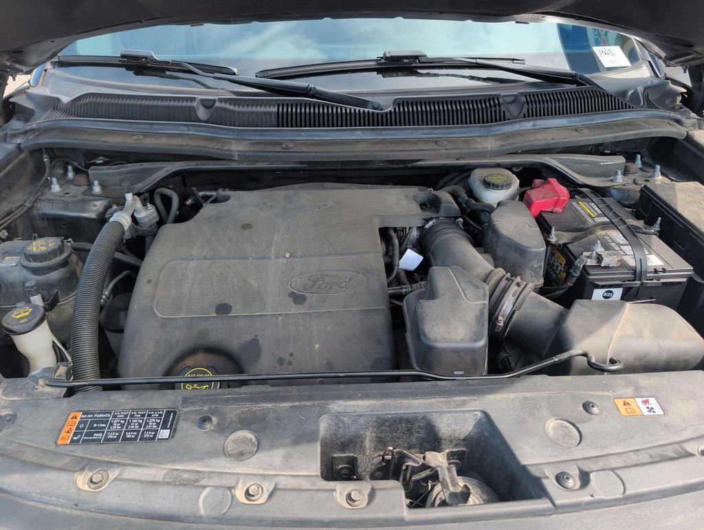 Used 2017 Ford Explorer XLT image 23