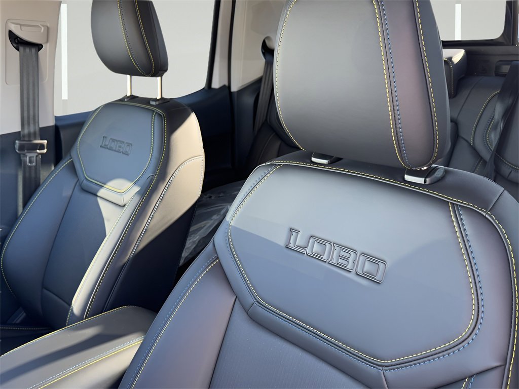 New 2025 Ford Maverick Lobo image 30