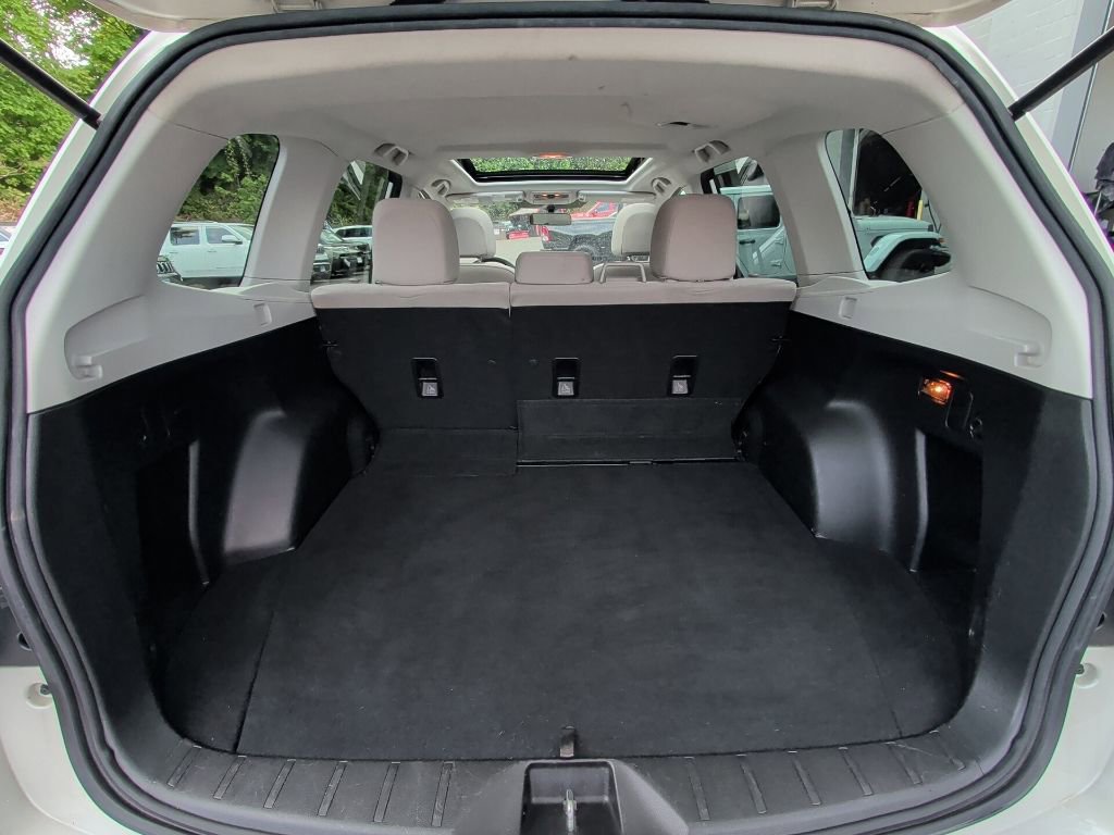 Used 2018 Subaru Forester 2.5i Premium w/ All-Weather Package AWD/4WD image 13