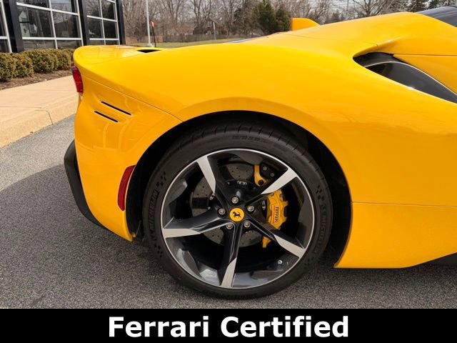 Used 2022 Ferrari SF90 Spider image 22