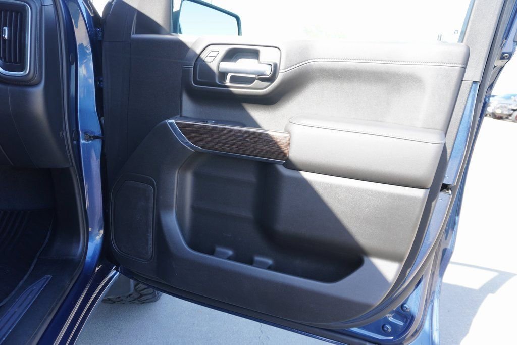 Used 2019 GMC Sierra 1500 SLE w/ SLE Value Package image 23