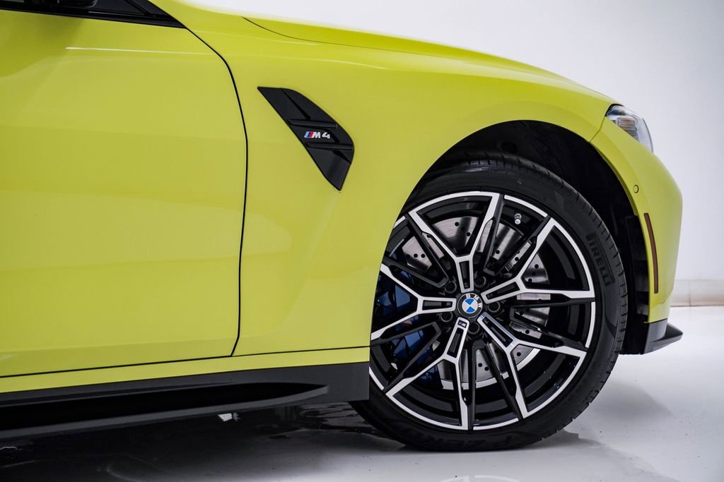 Used 2021 BMW M4 Coupe w/ Executive Package RWD image 14