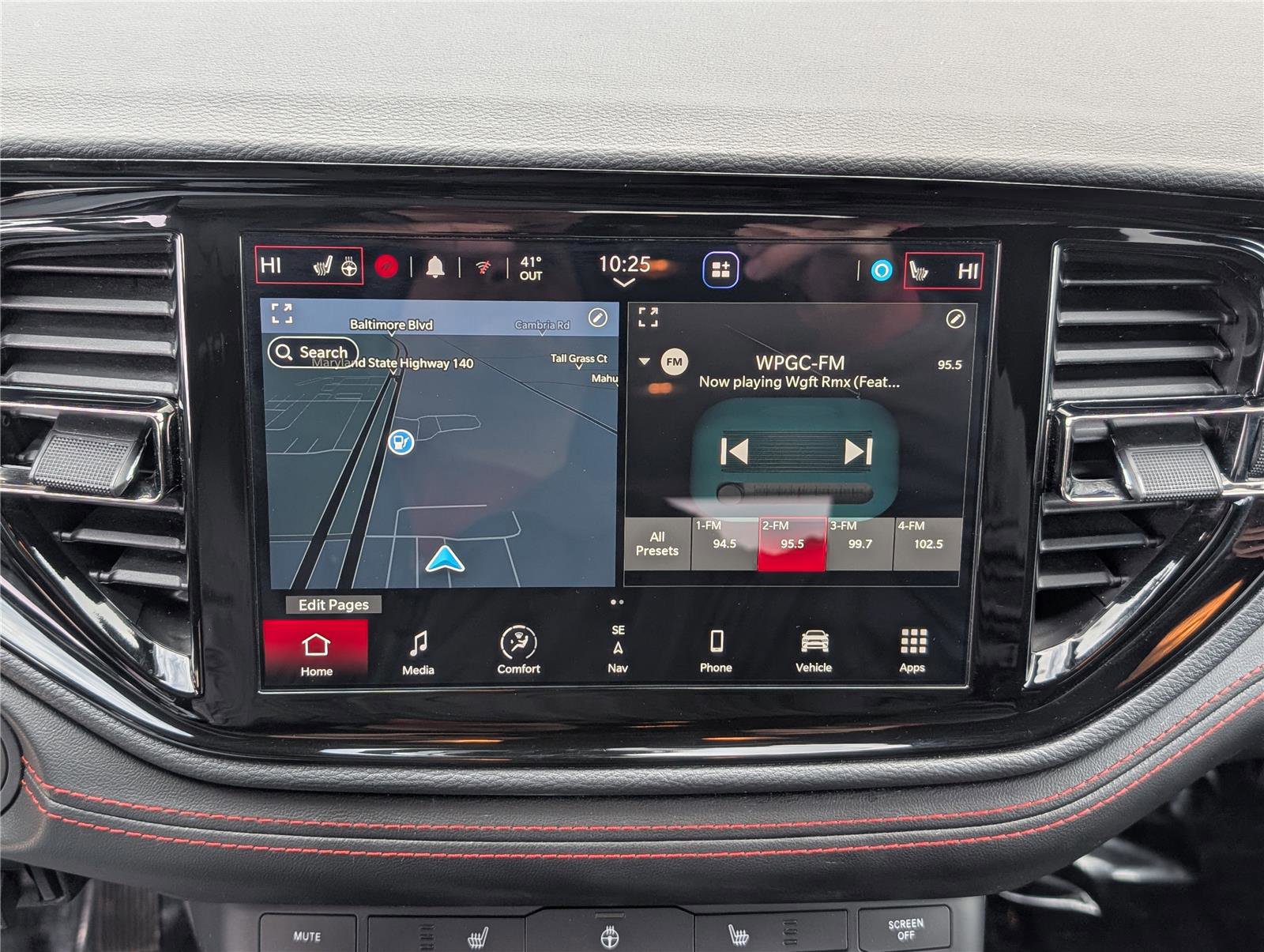 Used 2023 Dodge Durango R/T w/ Blacktop Package image 29