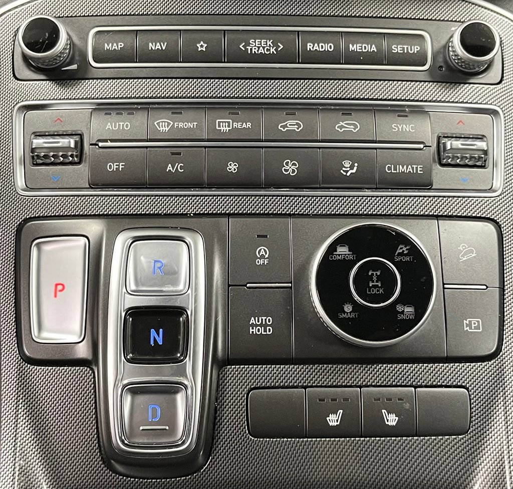 Used 2023 Hyundai Santa Fe SEL w/ Premium Package AWD/4WD image 39
