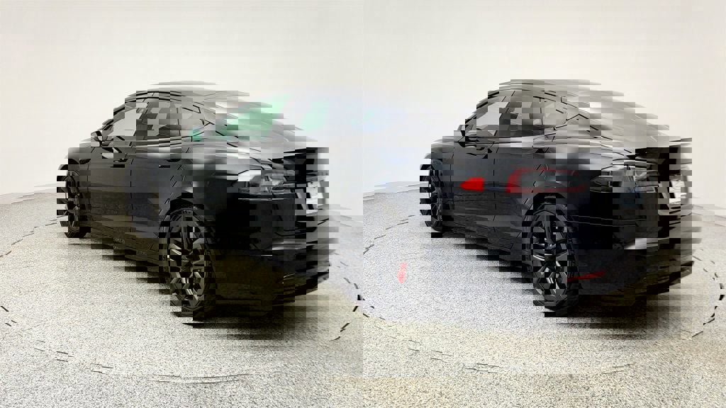 Used 2021 Tesla Model S Plaid image 7