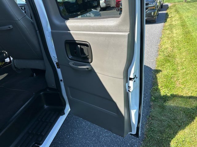 Used 2025 Chevrolet Express 3500 LT w/ LT Preferred Equipment Group RWD image 20