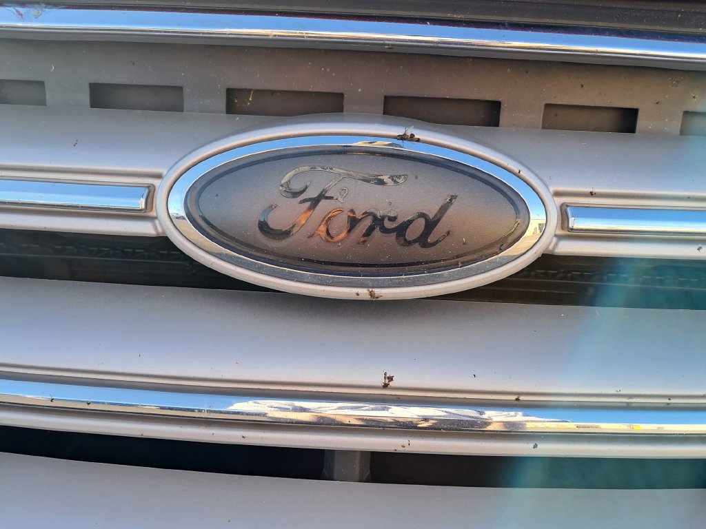 Used 2018 Ford Escape SEL FWD image 10