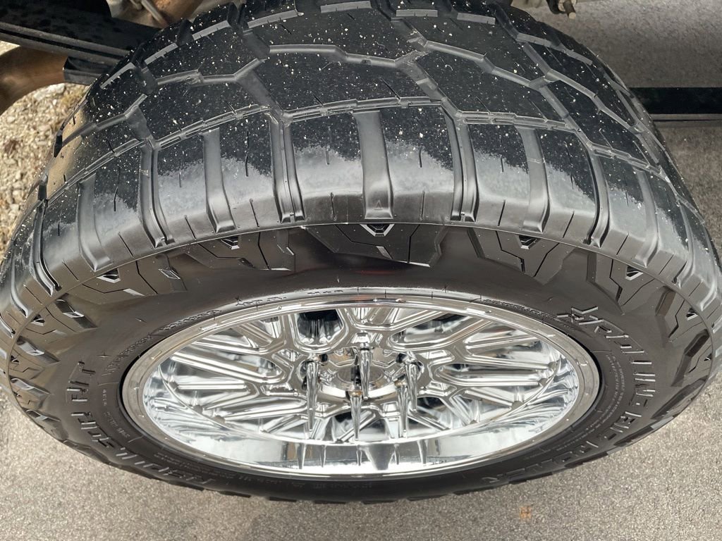 Used 2019 Chevrolet Silverado 1500 LT w/ All-Star Edition image 34