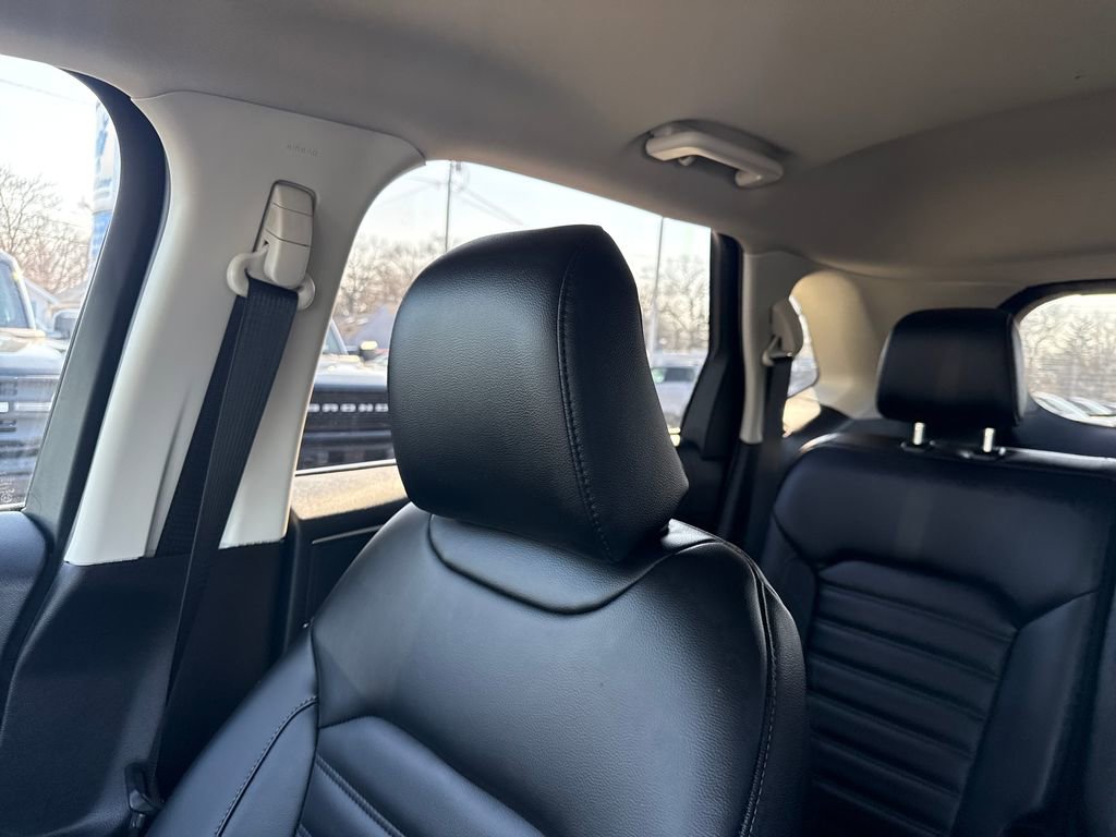 Used 2024 Ford Edge SEL w/ Convenience Package image 41