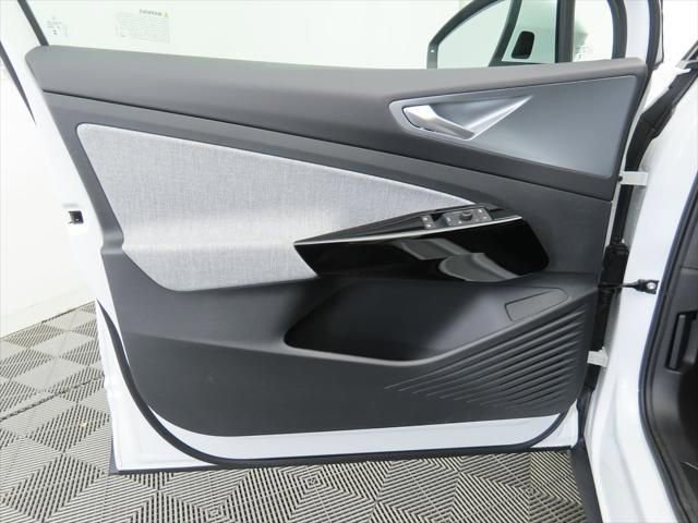 New 2025 Volkswagen ID.4 Pro image 25