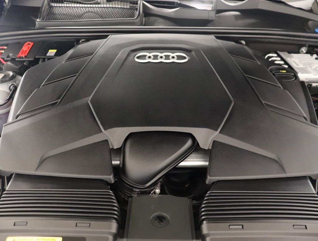 Certified 2022 Audi Q7 3.0T Premium Plus AWD/4WD image 30