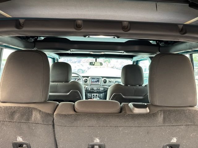 Used 2019 Jeep Wrangler Unlimited Rubicon w/ LED Lighting Group AWD/4WD image 14