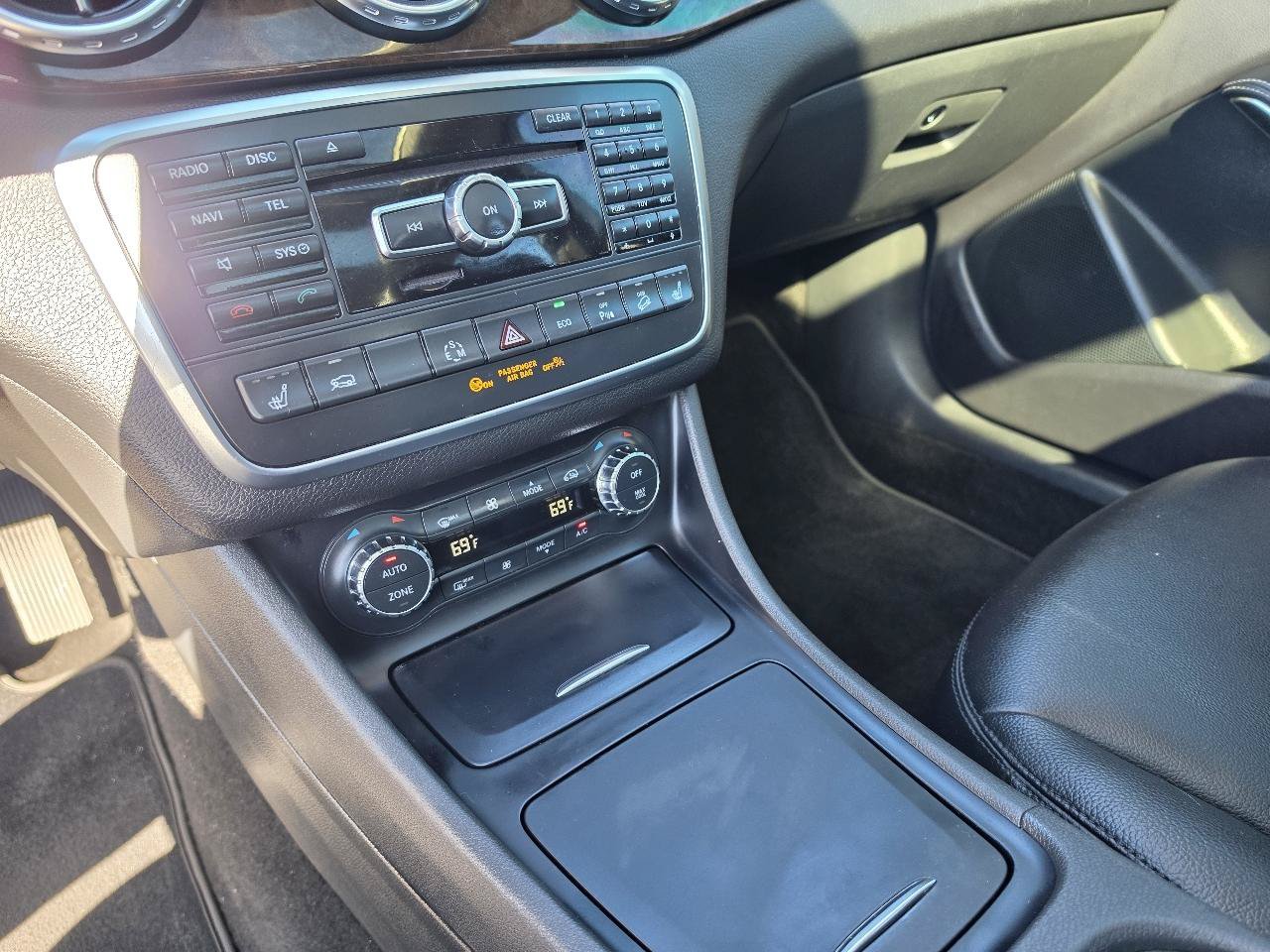 Used 2015 Mercedes-Benz GLA 250 4MATIC image 20