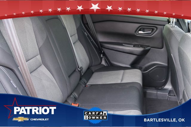 Used 2024 Nissan Rogue SV image 17