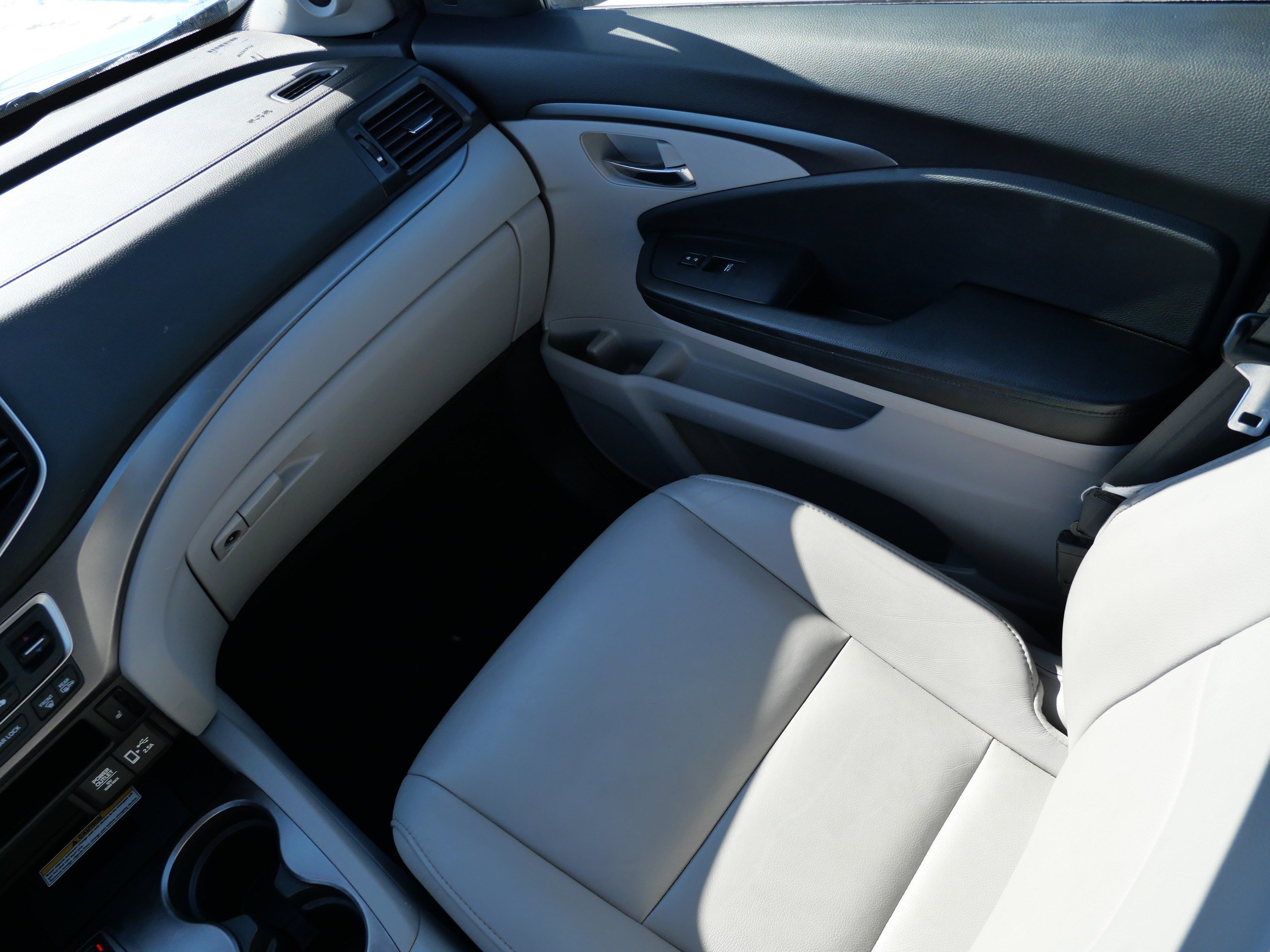 Used 2021 Honda Pilot Special Edition image 11