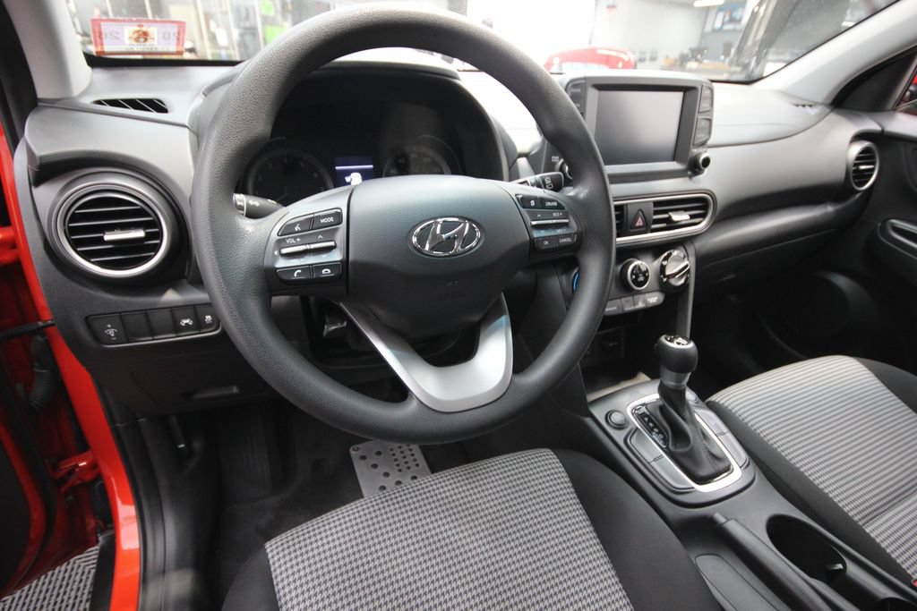Used 2019 Hyundai Kona SE AWD/4WD image 14