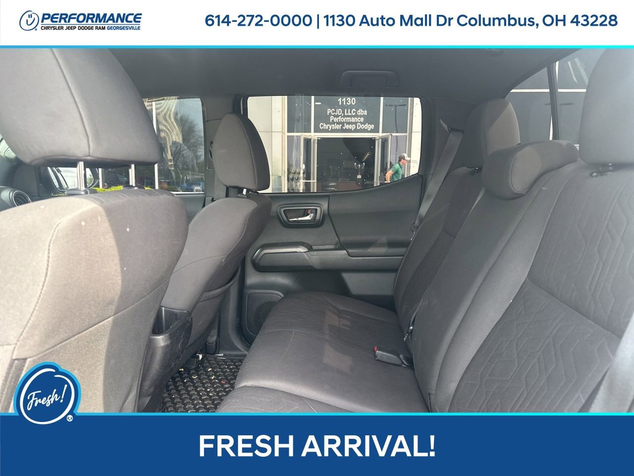Used 2016 Toyota Tacoma TRD Sport image 13
