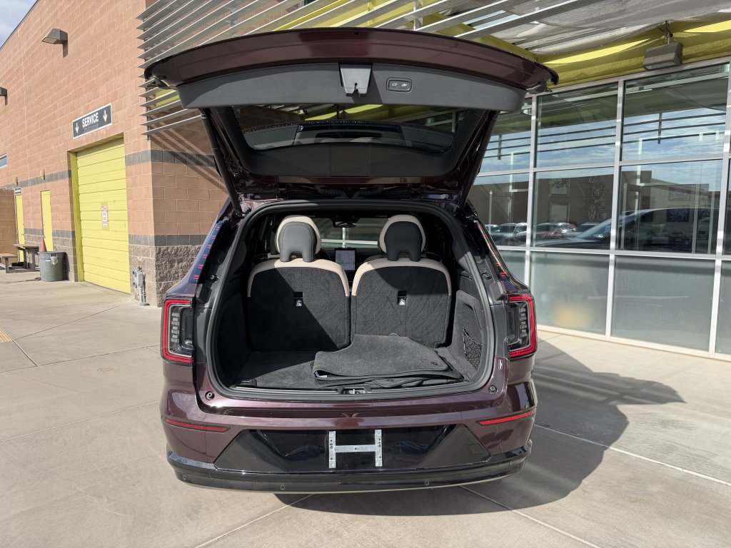 Used 2025 Volvo EX90 Ultra AWD/4WD image 39