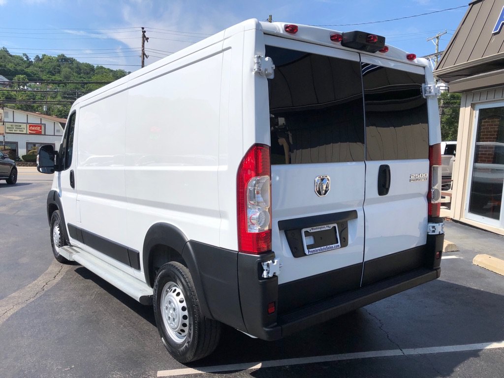 Used 2025 RAM ProMaster 2500 w/ U-Haul Equipment Group FWD image 4