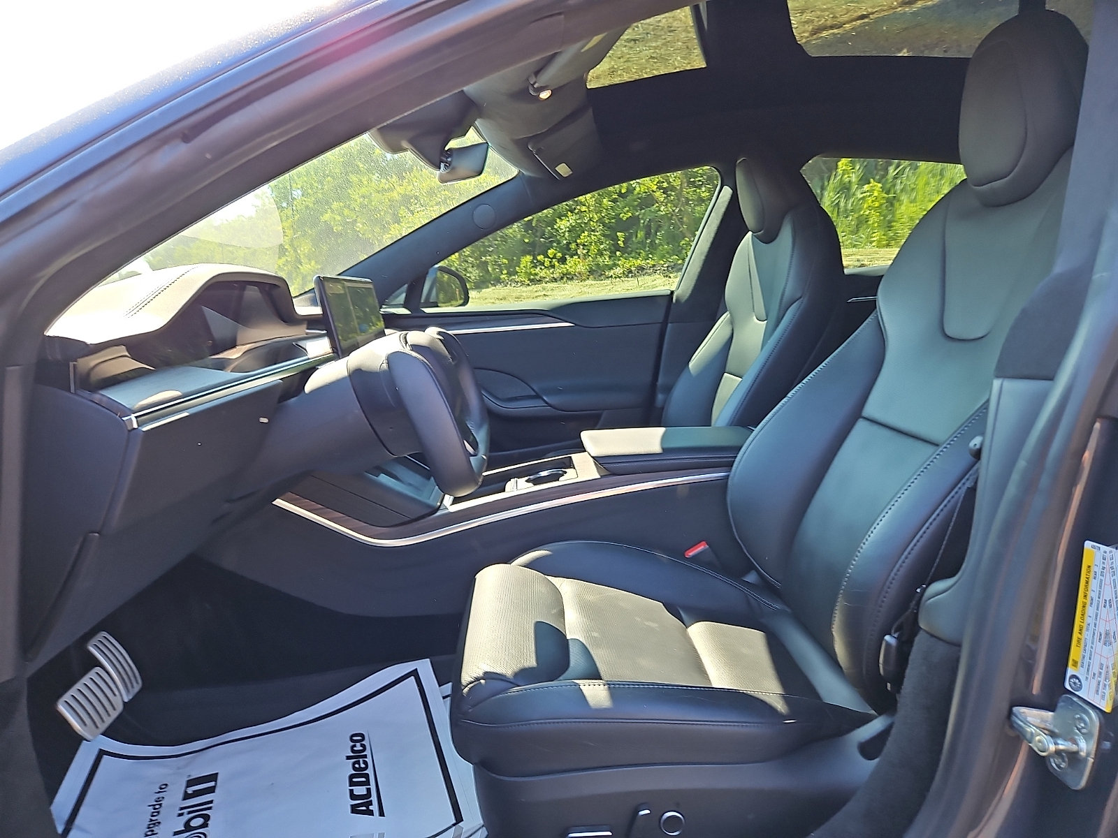 Used 2021 Tesla Model S Plaid AWD/4WD image 13