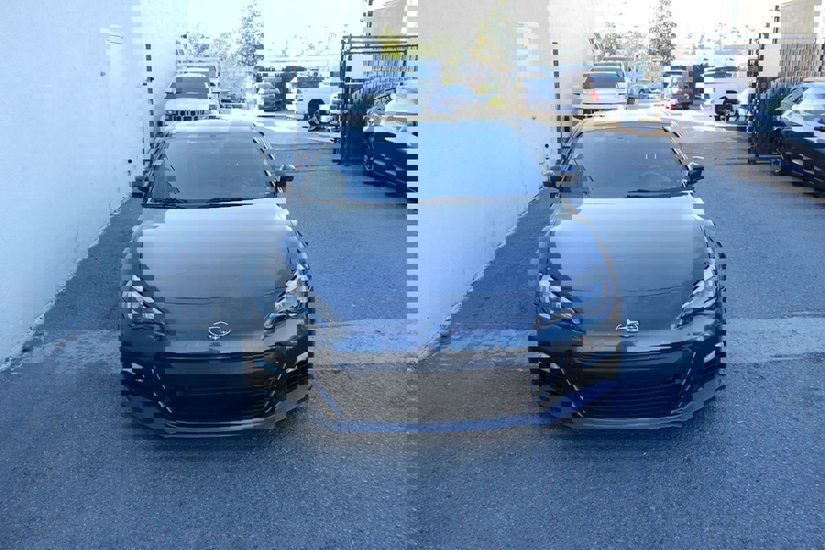 Used 2016 Subaru BRZ Limited w/ Popular Package #1 image 2