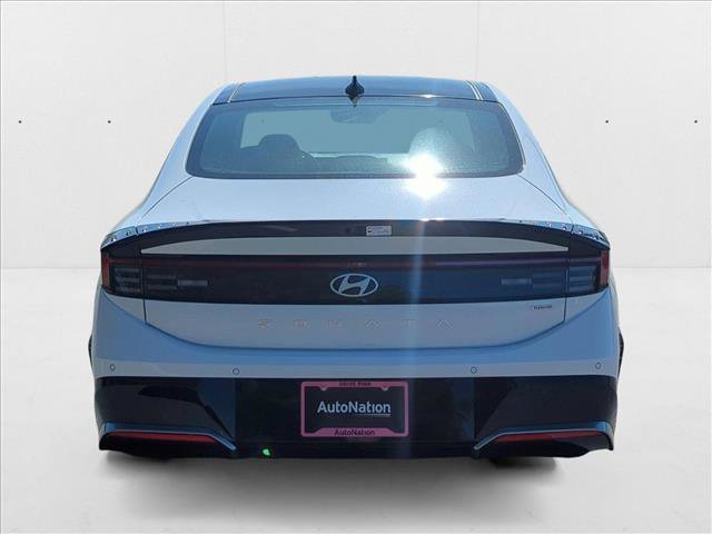 New 2025 Hyundai Sonata Limited image 8