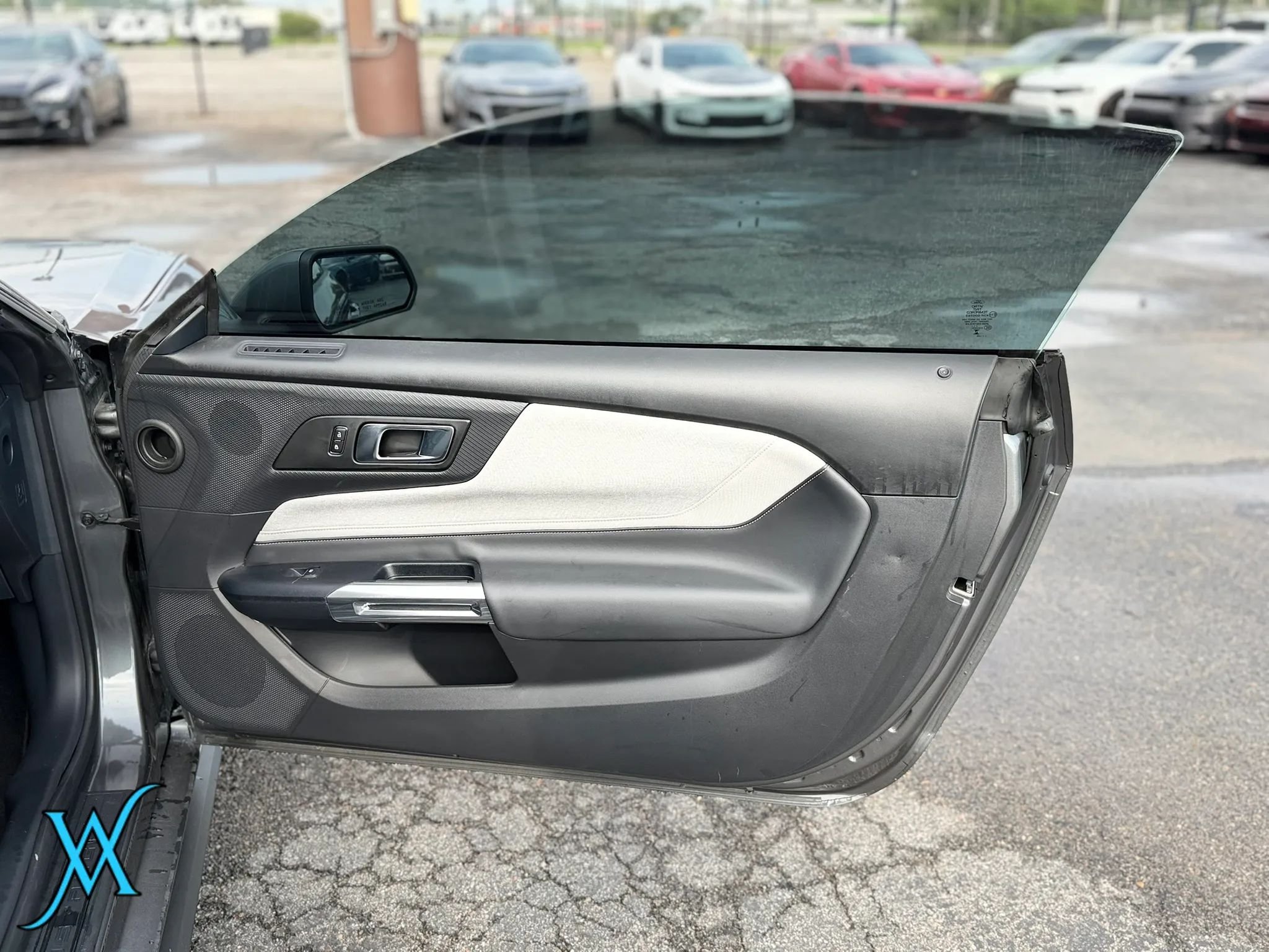 Used 2025 Ford Mustang GT RWD image 15