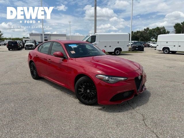 Used 2022 Alfa Romeo Giulia Sprint AWD/4WD image 1