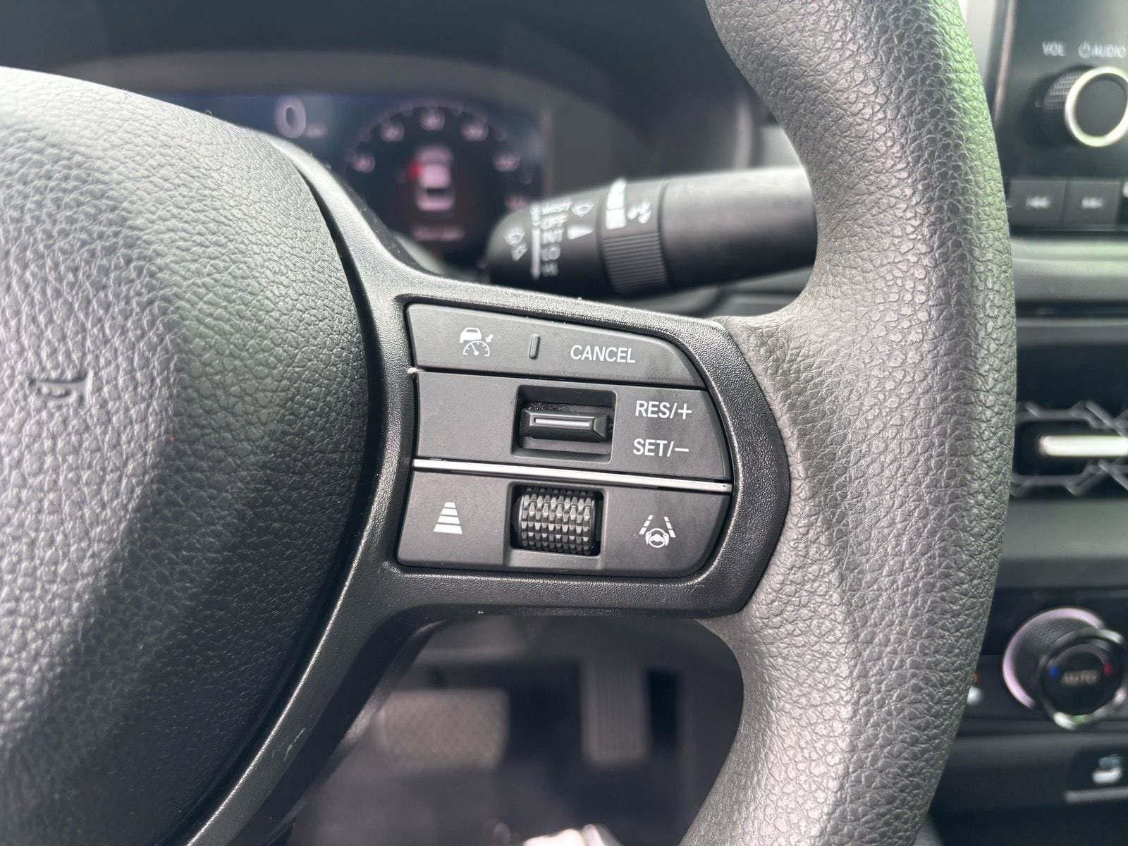 Certified 2024 Honda Accord EX image 31