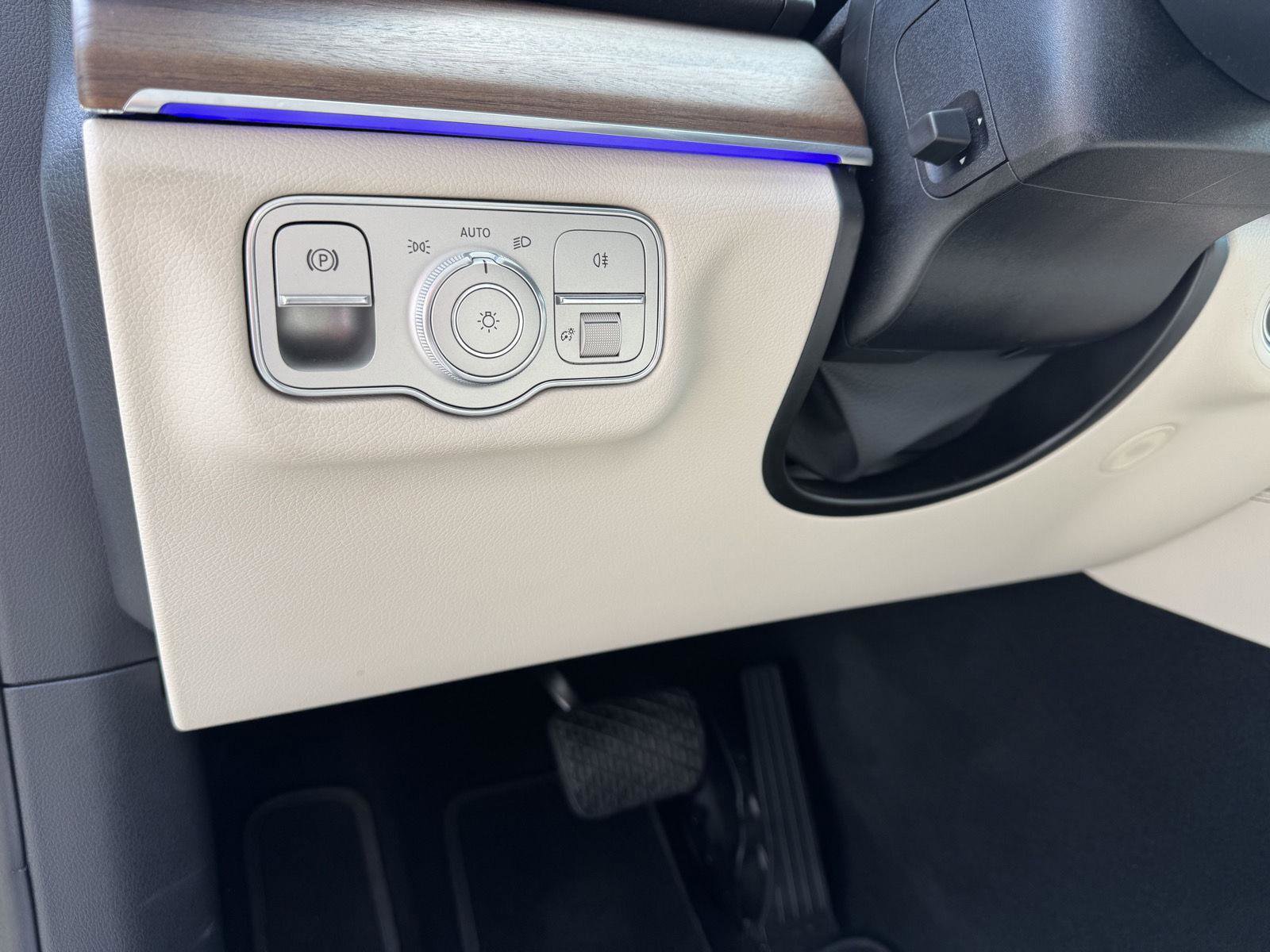 Certified 2026 Mercedes-Benz GLE 350 4MATIC image 7