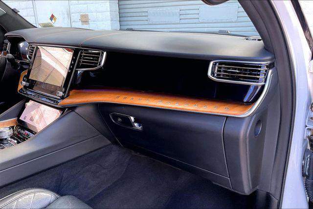Certified 2024 Jeep Grand Wagoneer L Series III AWD/4WD image 16