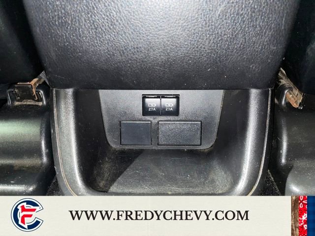 Used 2017 Toyota Highlander LE image 21