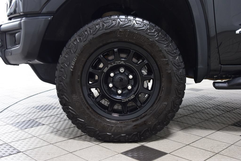 Used 2023 GMC Sierra 1500 AT4X w/ AT4X AEV Edition AWD/4WD image 31