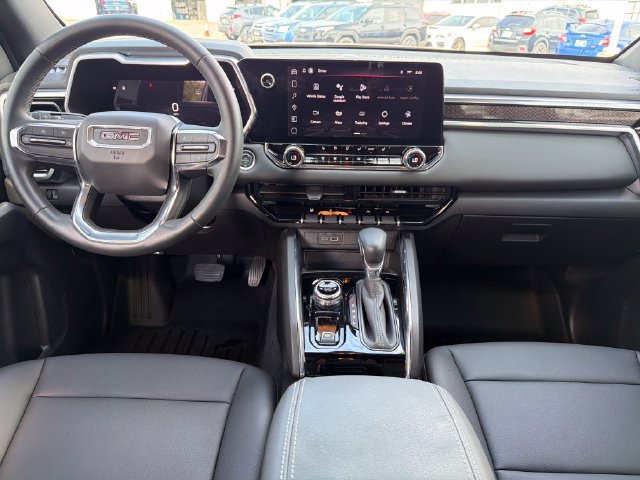 Used 2025 GMC Canyon Elevation w/ Convenience Package AWD/4WD image 9