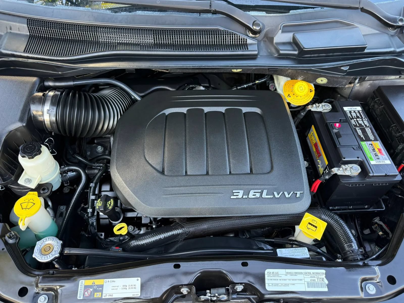 Used 2015 Dodge Grand Caravan American Value Package w/ UConnect Hands-Free Group FWD image 33