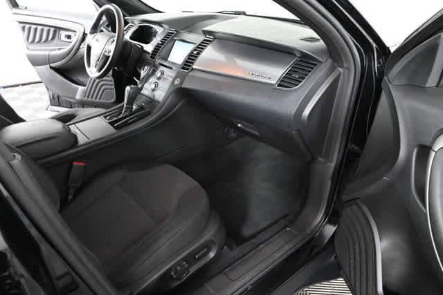 Used 2014 Ford Taurus SEL w/ Equipment Group 201A image 9