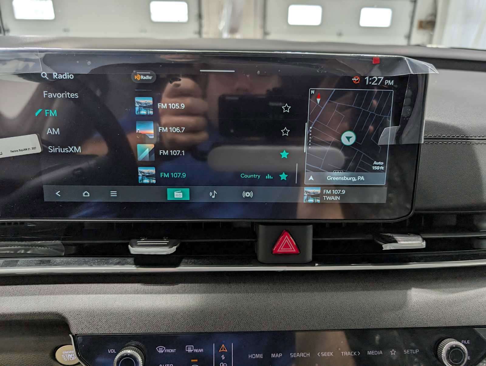 New 2026 Kia Carnival EX image 23