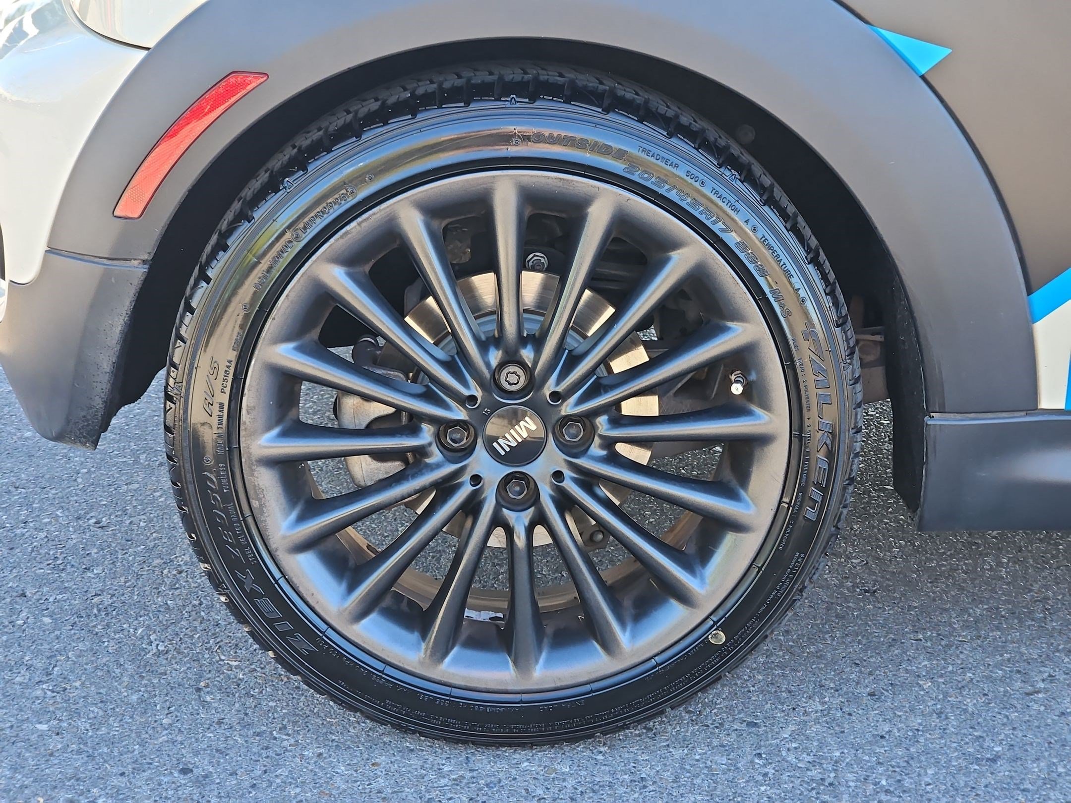 Used 2014 MINI Cooper Roadster S FWD image 12