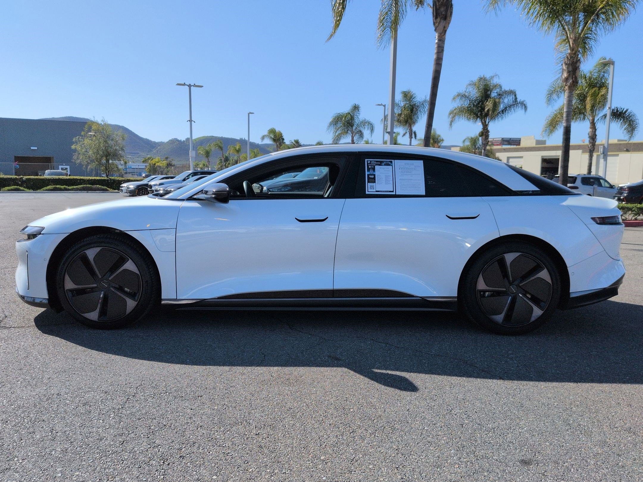 Used 2024 Lucid Air Touring image 7
