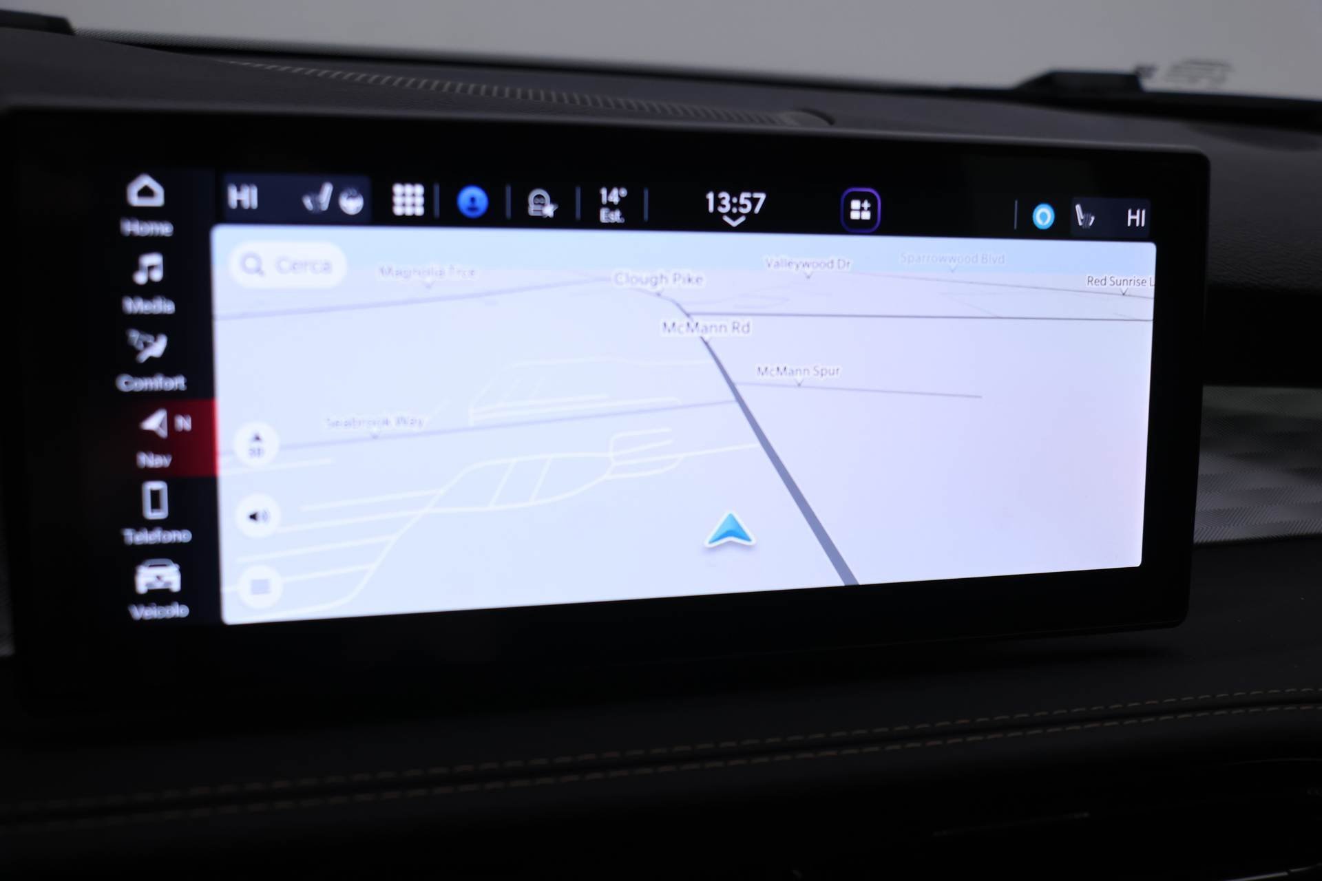 New 2025 Alfa Romeo Tonale w/ Premium Package image 9