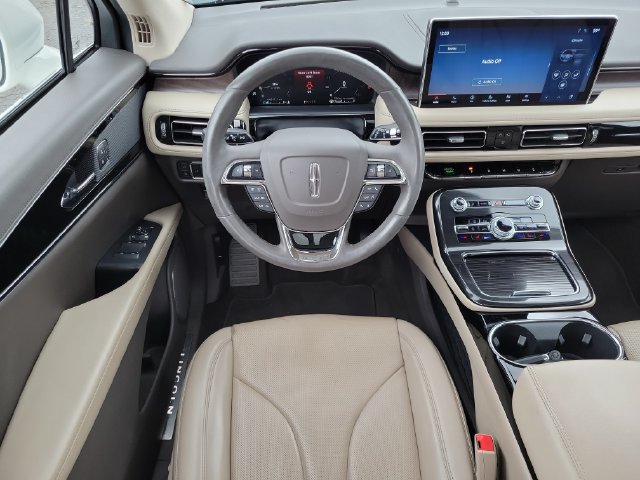 Certified 2022 Lincoln Nautilus Reserve AWD/4WD image 25