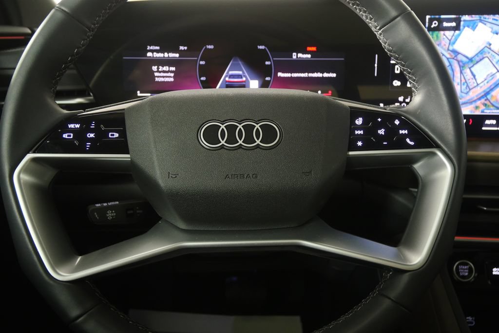 Used 2025 Audi Q5 Premium AWD/4WD image 17