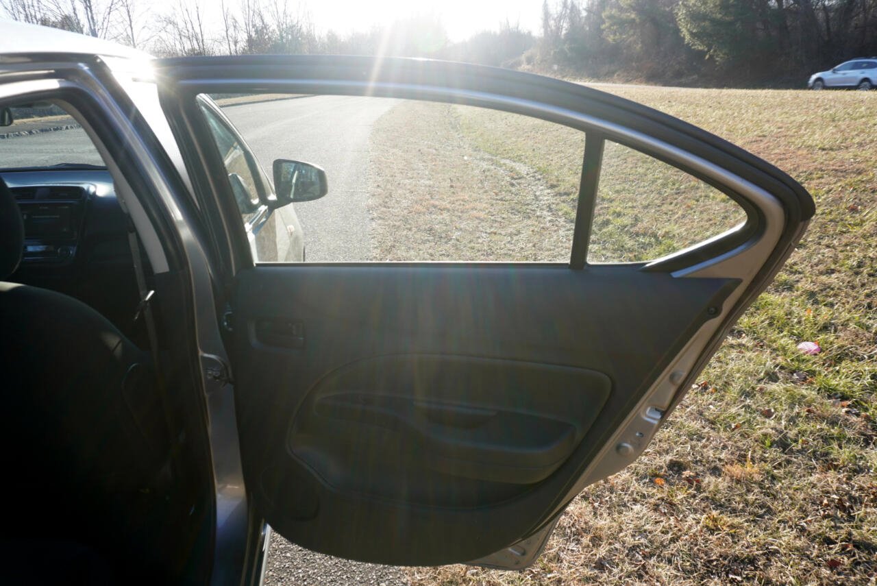 Used 2022 Mitsubishi Mirage G4 LE FWD image 18