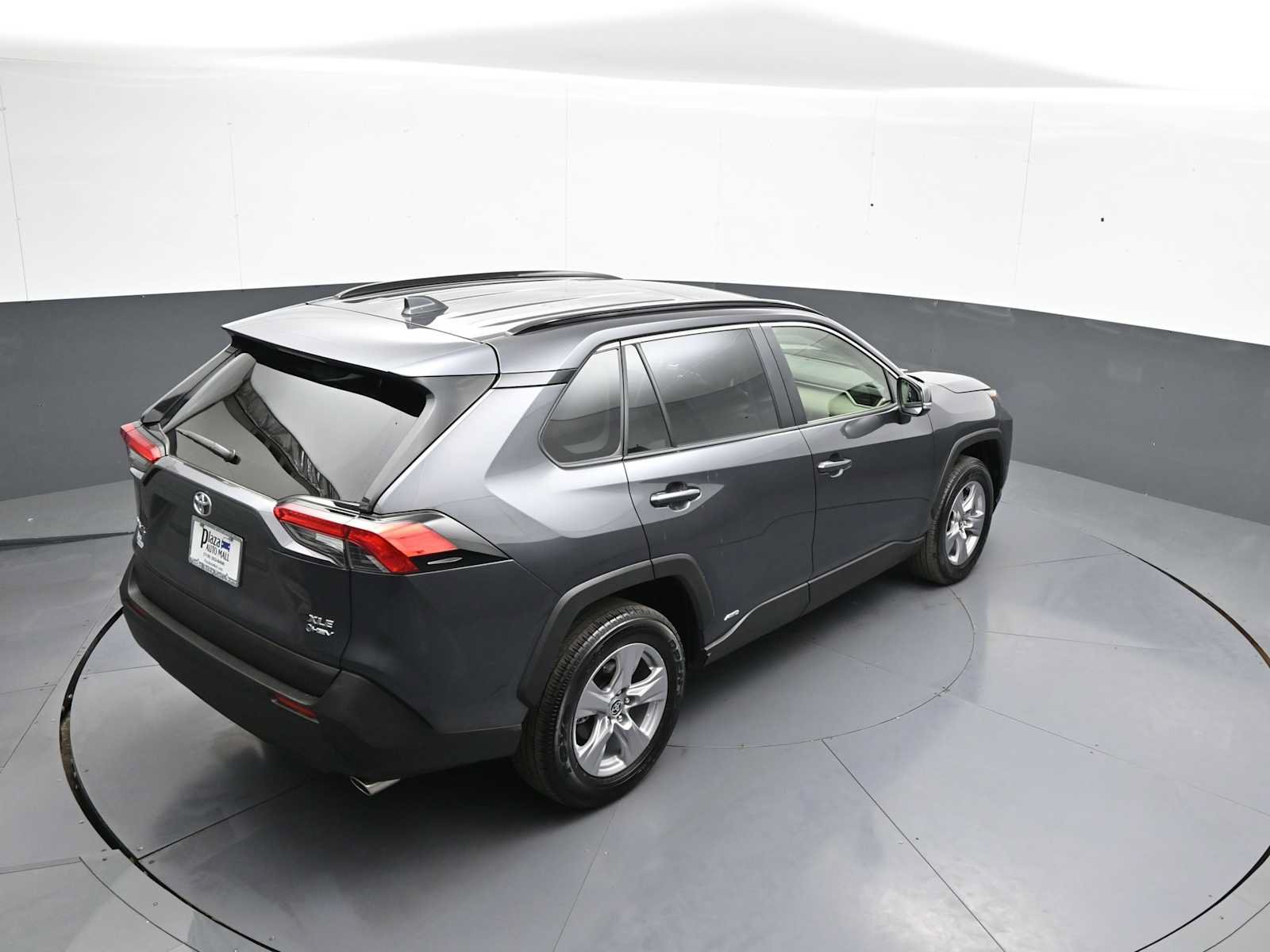 Used 2025 Toyota RAV4 XLE w/ Convenience Package AWD/4WD image 39