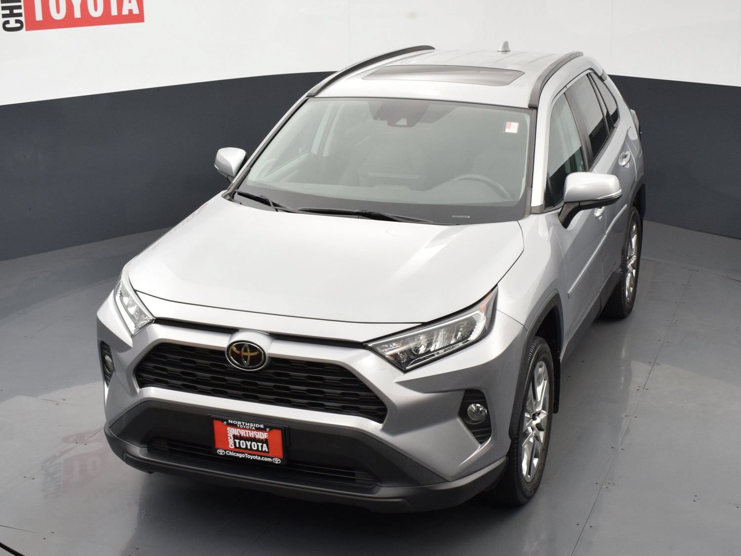 Used 2021 Toyota RAV4 XLE Premium AWD/4WD image 27