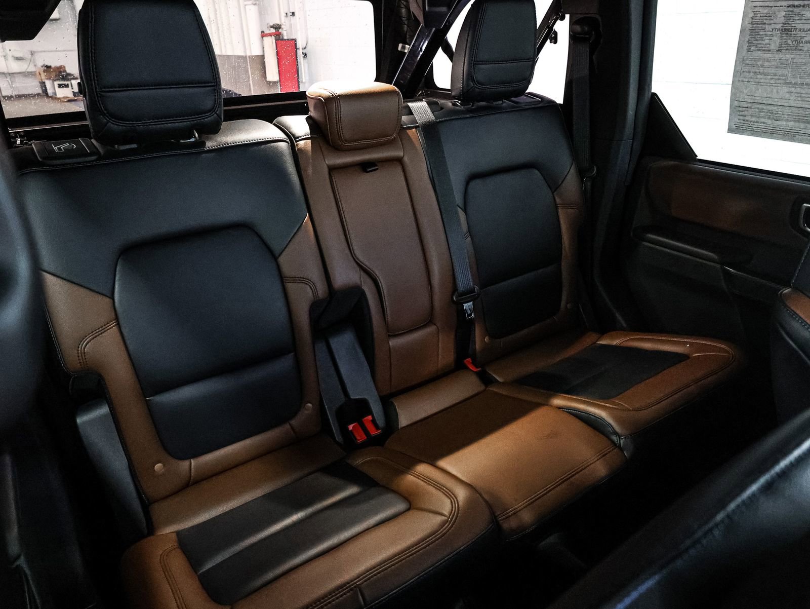 Certified 2024 Ford Bronco Outer Banks image 24