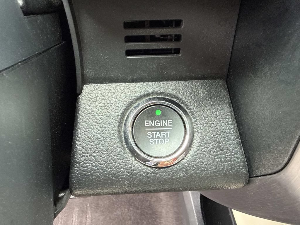 Used 2021 Ford Expedition Platinum AWD/4WD image 30