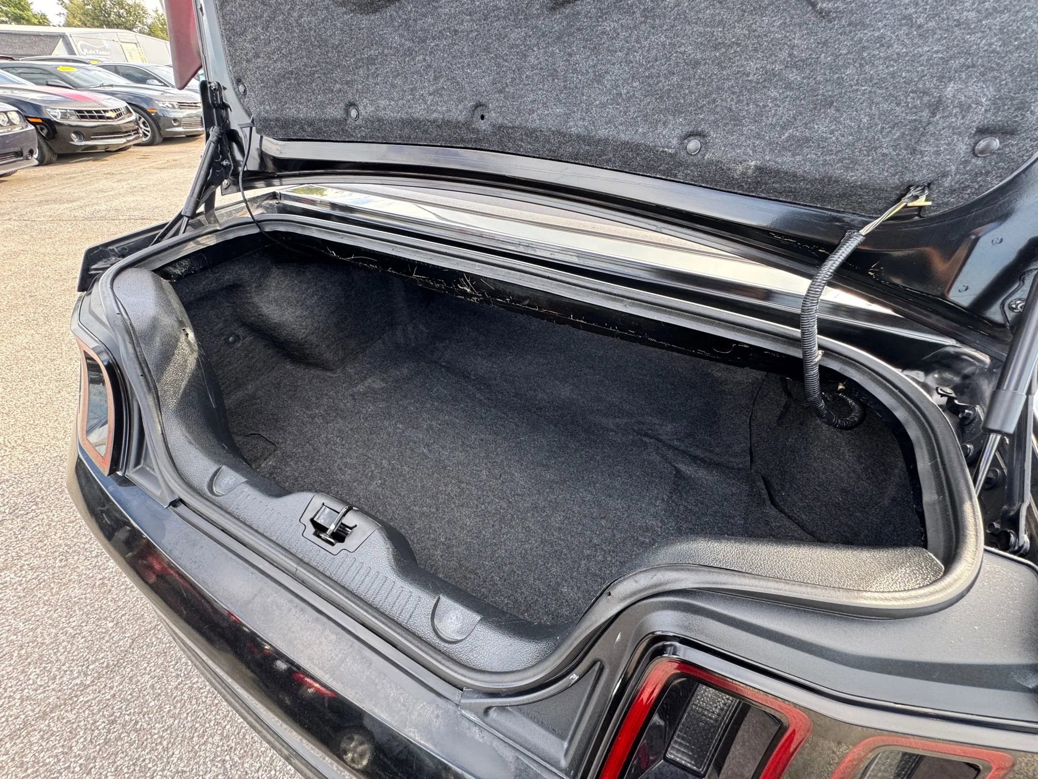 Used 2014 Ford Mustang V6 Convertible 2D image 28